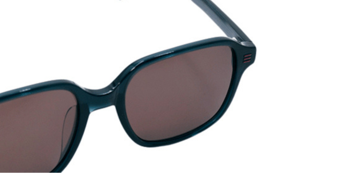 Full Rim Square Classic sunglasses